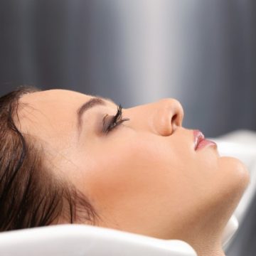 ¿Con qué frecuencia debes lavarte el pelo?